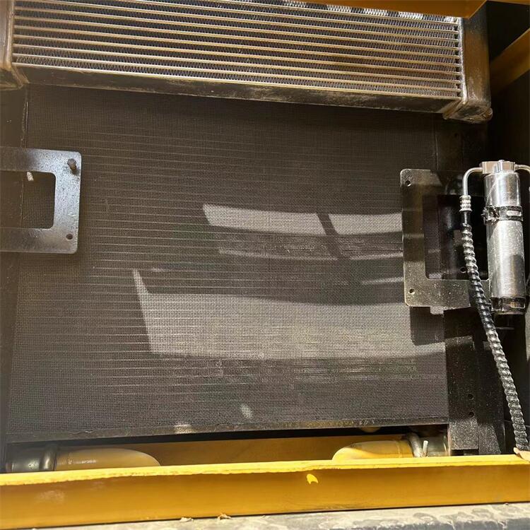 Second-Hand Sany 305 Excavator with Original Hydraulic Cylinder and 728 Working Hours