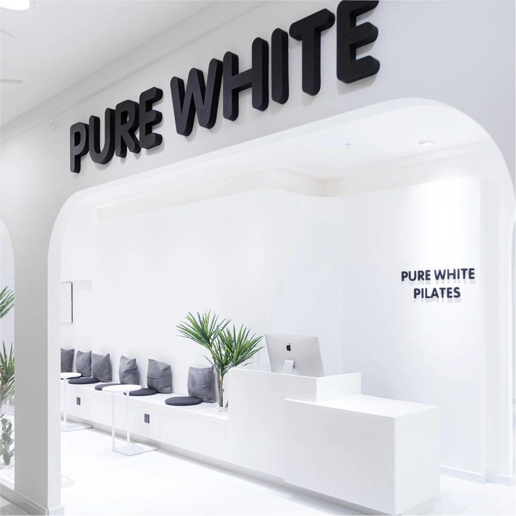Plastic Clear Alphabet Sign Letters Custom Logo Acrylic 3D Letter Signage