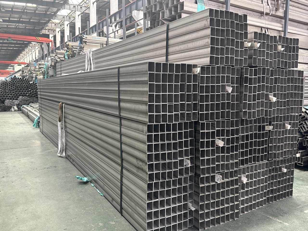 Square Stainless Steel 310s Pipe 12000mm Annealed Flexible Stainless Steel Tubing