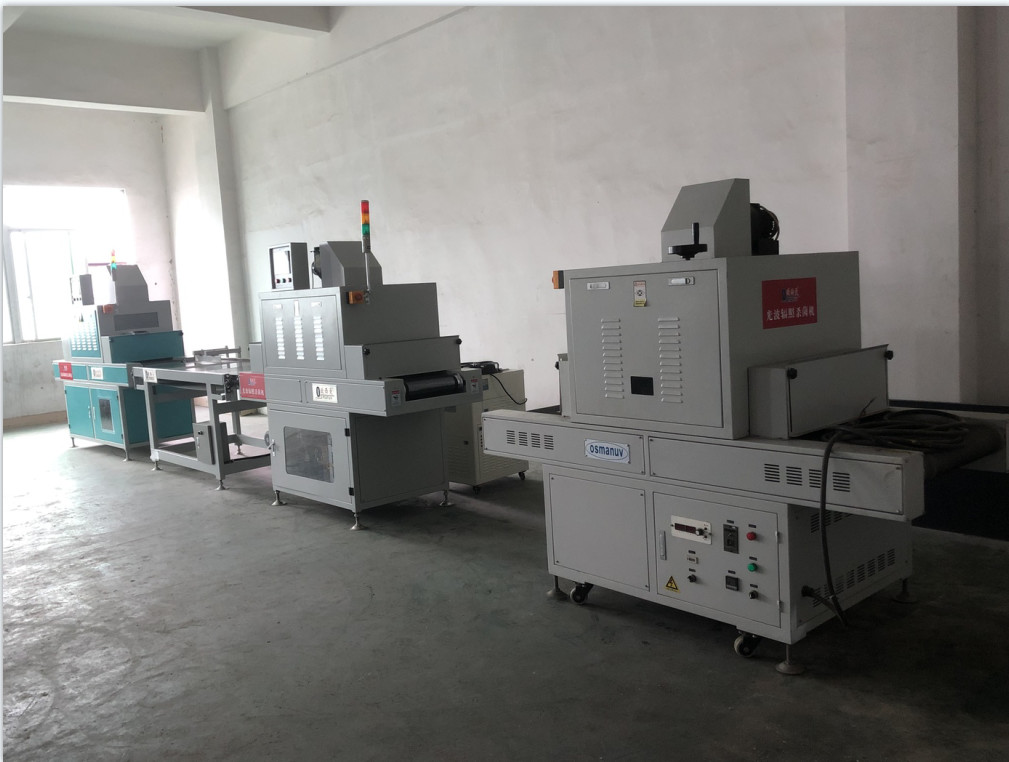 Efficient 10m/Min 2KW Mesh Belt Uv Irradiation Machine Computer White For Food Box or Clothing or Board