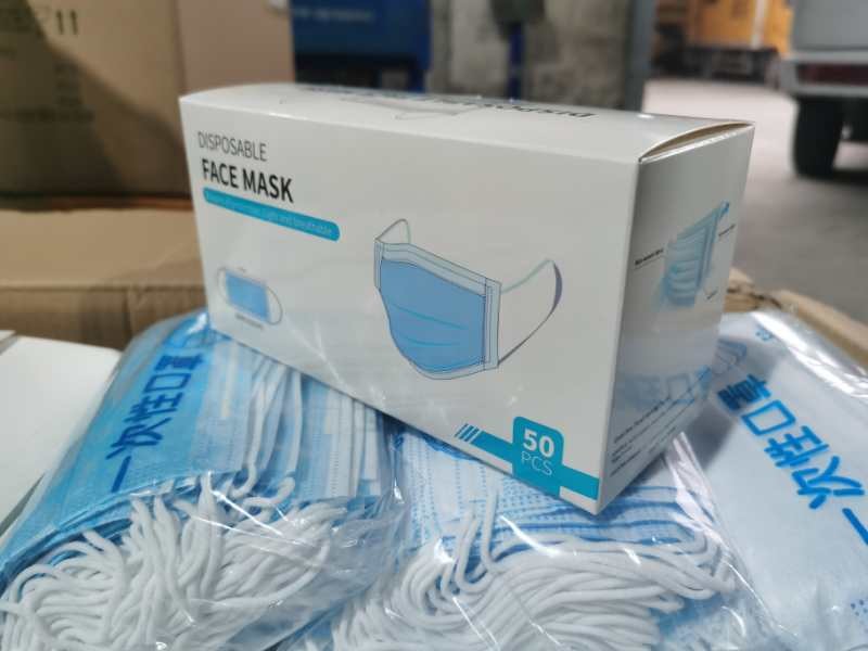 100% Melt - Down Nonwoven 3 Ply Disposable Face Mask Adjustbale Nose Clip