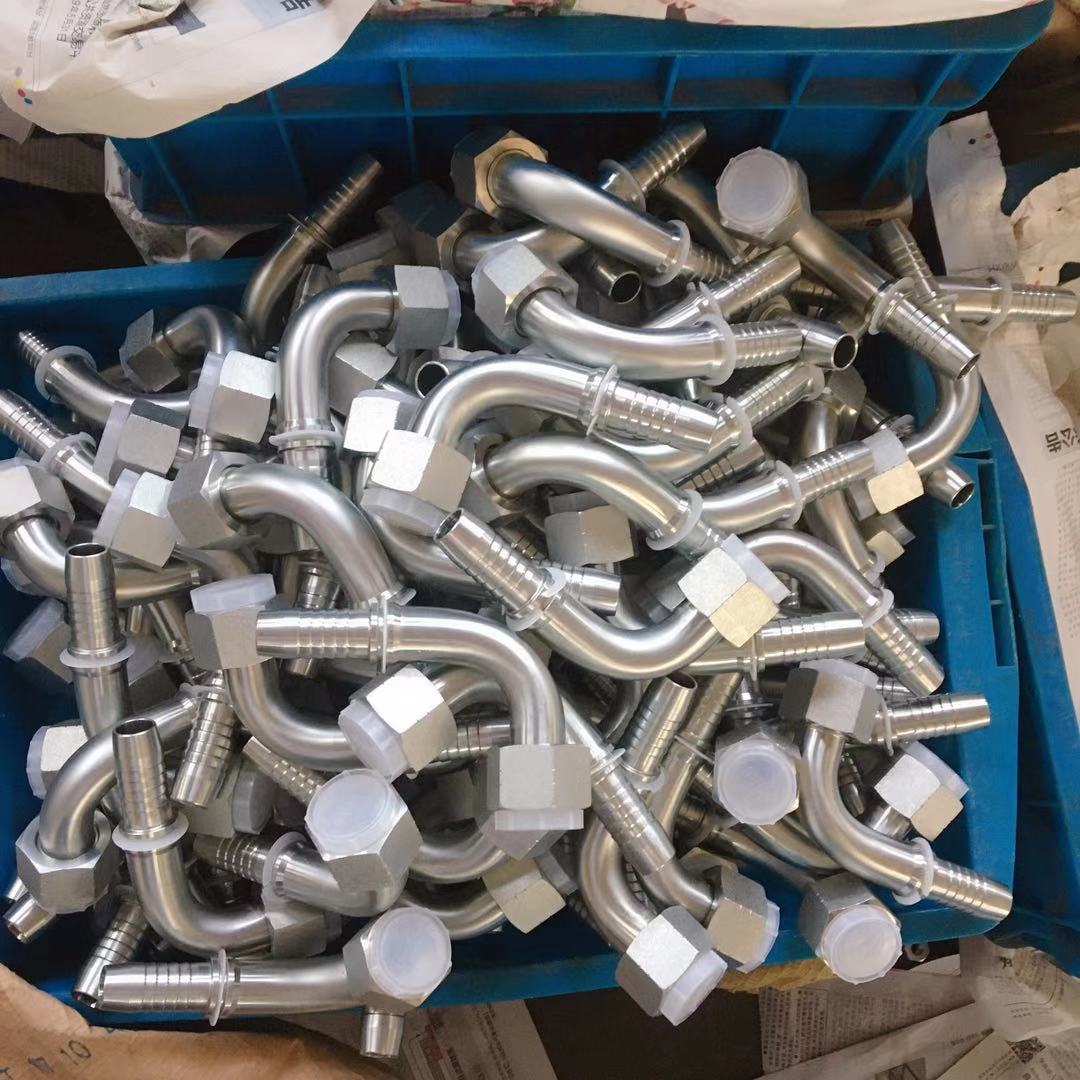 Smooth without burr 00400 hydraulic fittings 4SP 4SH/12-16 R12/06-16 hose ferrules