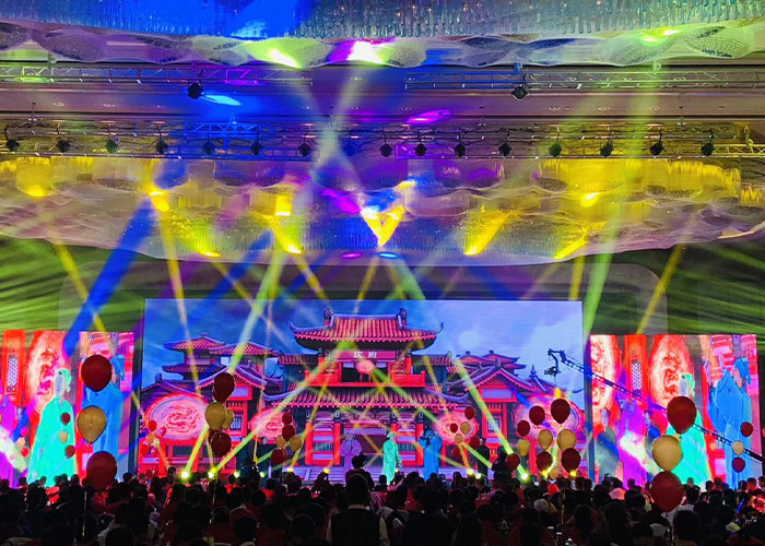 Rental Concert Stage Background LED Display Outdoor P2 P3 P4 Tempered Glass IP65