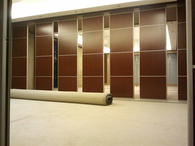 Movable Acoustic Wooden Partition Wall Commercial Furniture Aluminum Frame