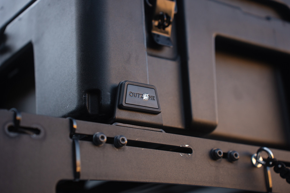 Steel Plate Zinc Roof Top Mounts For Rugged Case Quick Mounting