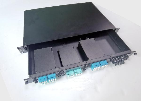 96 Port 8 Pcs Fiber Optic Enclosure Box , 12F Cassette Max Rack Mount Fiber