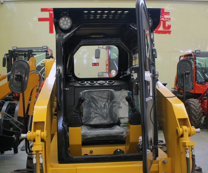 Mini Loader Skid Steer Backhoe Loader OEM With Hydraulic Pump