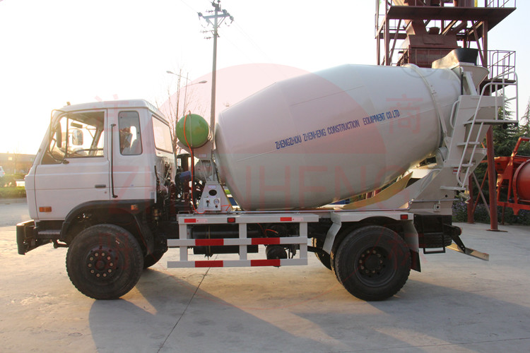 8cbm Concrete Mixing Truck with Mixing Drum for Sale