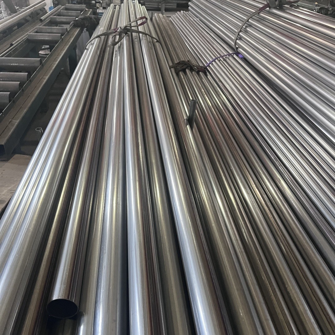 441 409L 444 436L 439 Stainless Steel Welded Round Pipe ERW For Automobile Exhaust Pipe