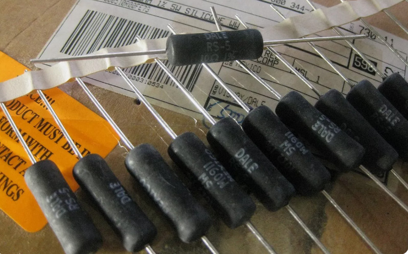 RS010R2500FE73 RS-10 Industrial Wirewound Resistors Vishay Dale 10W 0.25R 1% Axial through Hole Resistor