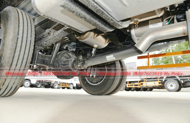 Good Quality Single Row Cabin 92HP Carrying Plus JMC Car 2.5Tons Cargo Truck Cheaper Price for Sales