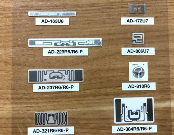 ROHS RFID Devices Weatherproof Waterproof 13.56 MHZ RFID Sticker