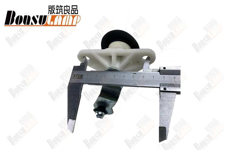 8-97855147-0 Front Wiper Pivot Assembly For Isuzu 100P Truck Part 8978551470