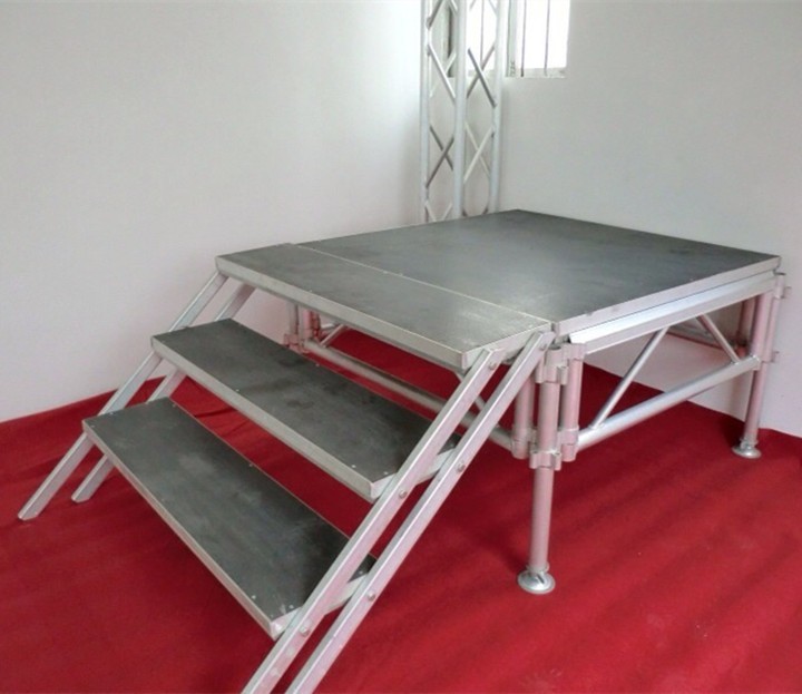 Red 3 - Level Plywood Aluminum Stage Platform With Anti - Slip Board