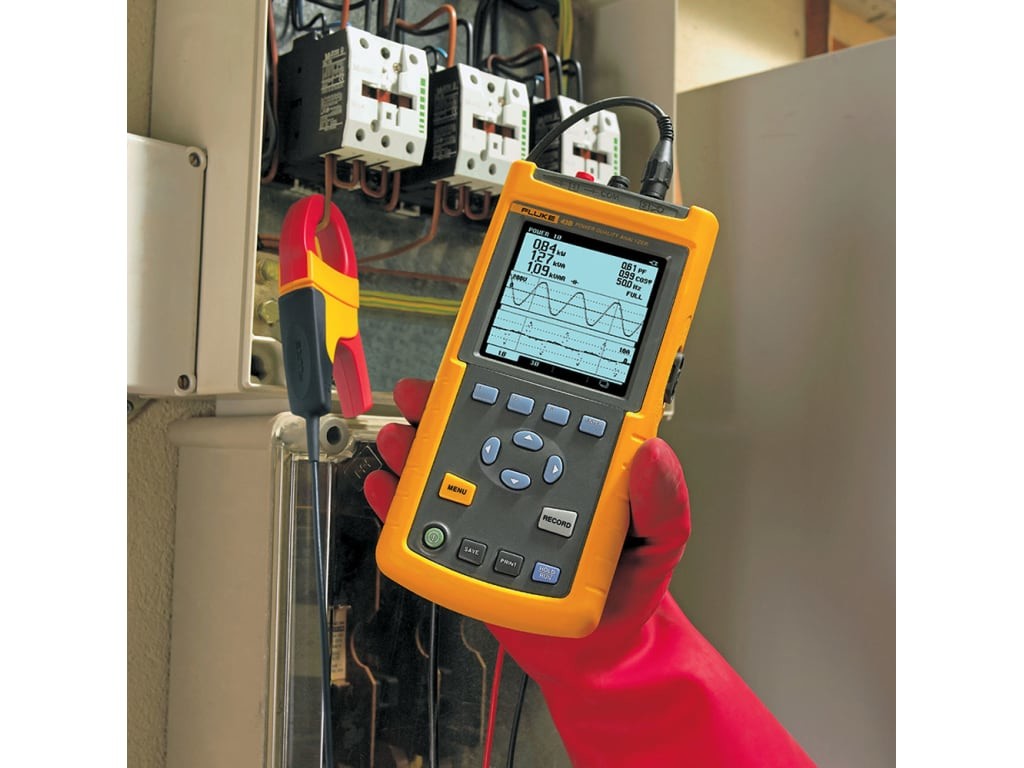 FLUKE 43B POWER ANALYZER 4 hours Operating Time Lightweight Design