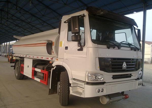 Multifunctional Fuel Tank Truck Easy Operation Strong Practicability Customized