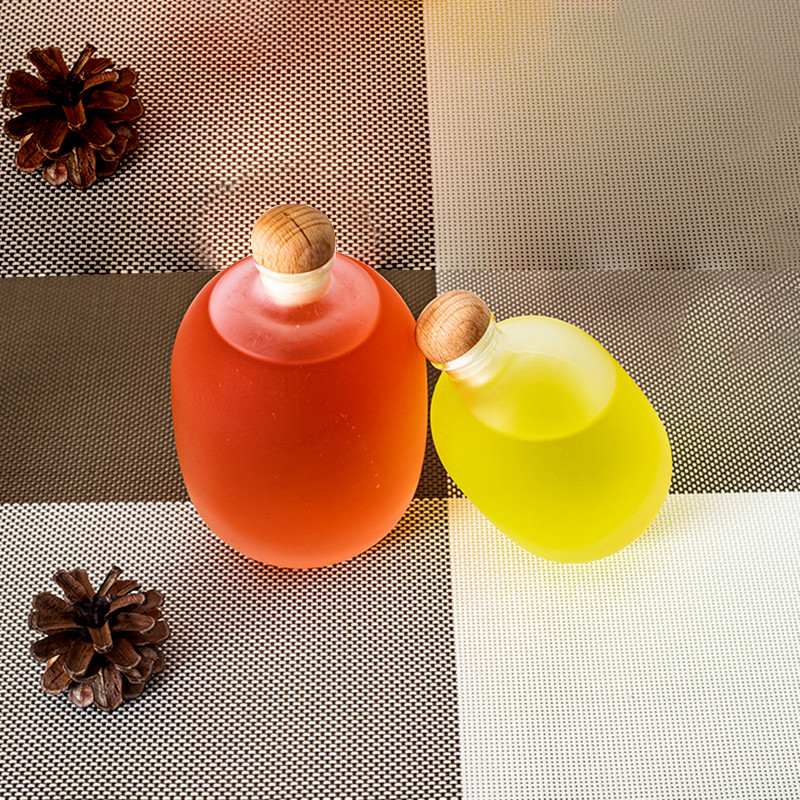 Beverage Flat 250ml 500ml Capacity Glass Juice Bottles