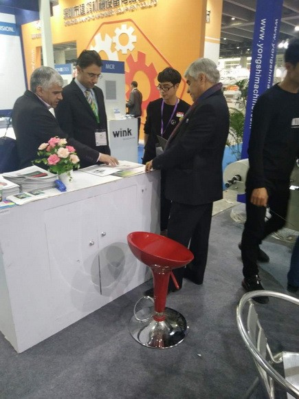 Automatic Blank Label Rewinder Machine With Laminating