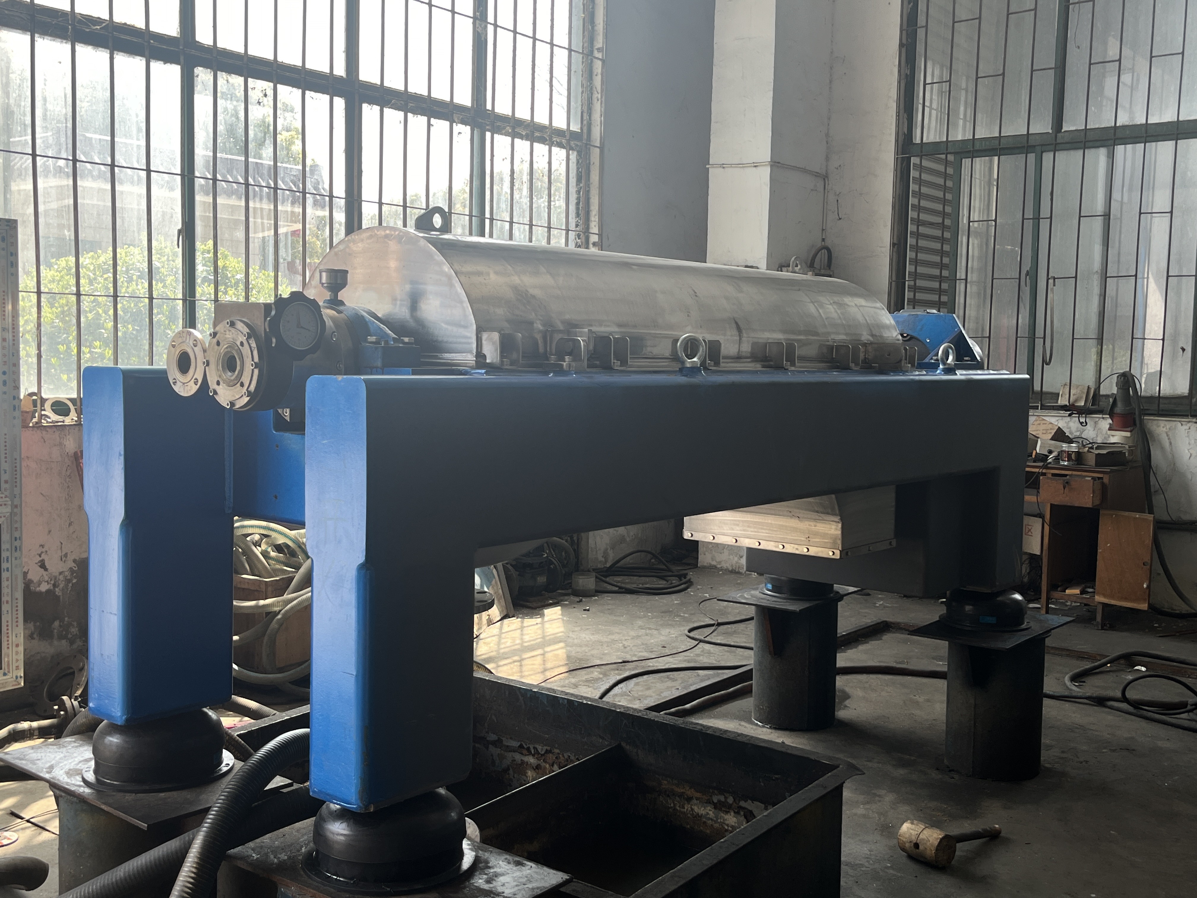 High-Performance Decanter Centrifuge for Sludge Dewatering & Industrial Separation