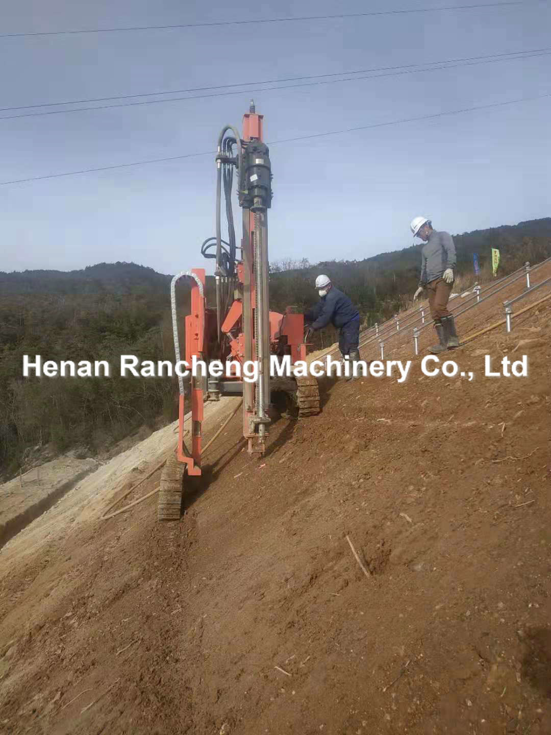 20 - 100m Drilling Depth Hydraulic Crawler Pile Driver Machine 115HP Diesel Engine