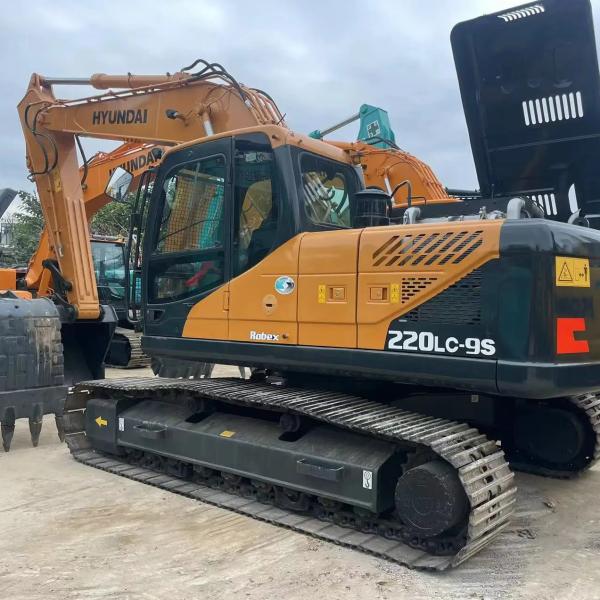 Used Big Crawler Excavator Hyundai 220 Digger Used Large Excavator 22 Tons