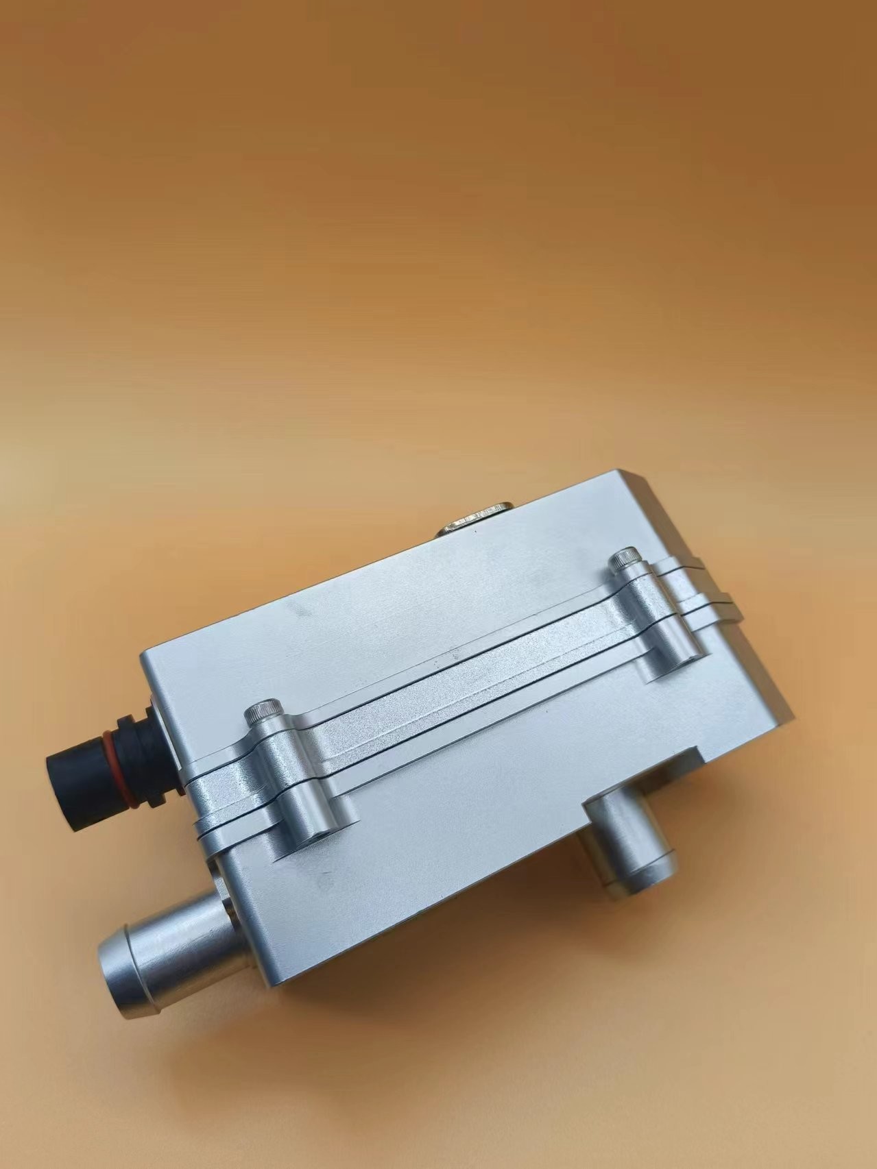 Goldate 2000W Engine Coolant Preheater Customized Electric Water Preheater