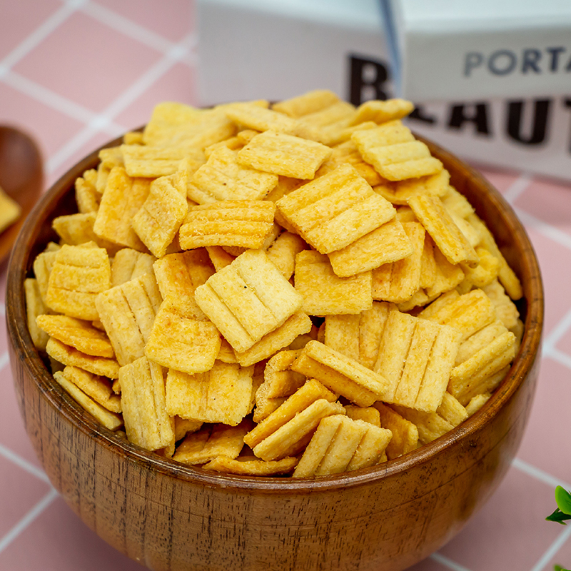 Hot sale Asian snack crayfish flavor rice crust snacks wholesale price rice crackers