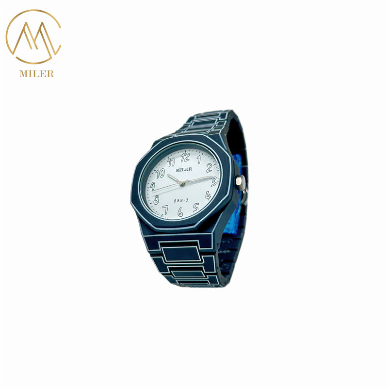 30 Meters Water Resistance and Quartz Movement Quartz Watch
