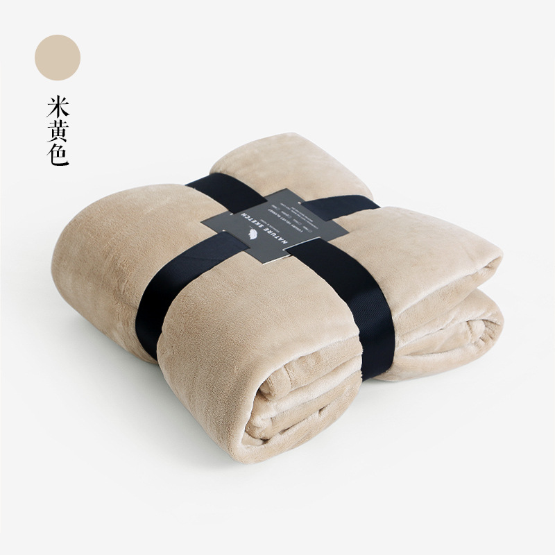 Customized Size Popular Soft Polyester Throw Blanket Coral Fleece Blankets For Travel