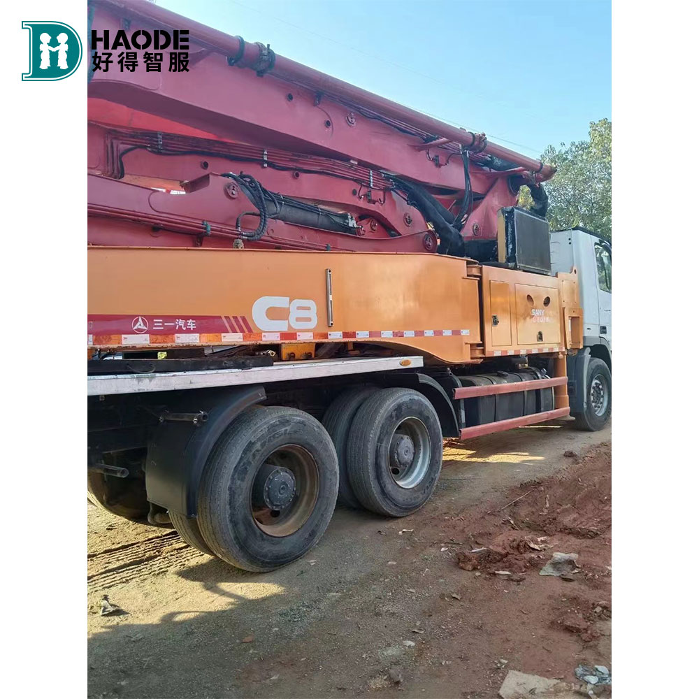 SANY M49 Merzedez Truck Cement Truckmp Diesel with 650L Water Tank and Performance