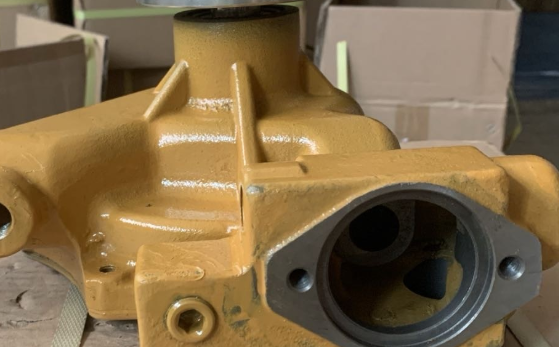 6D95 Water Pump Komatsu Part No. 6206-61-1100 6206-61-1102 Engine Parts