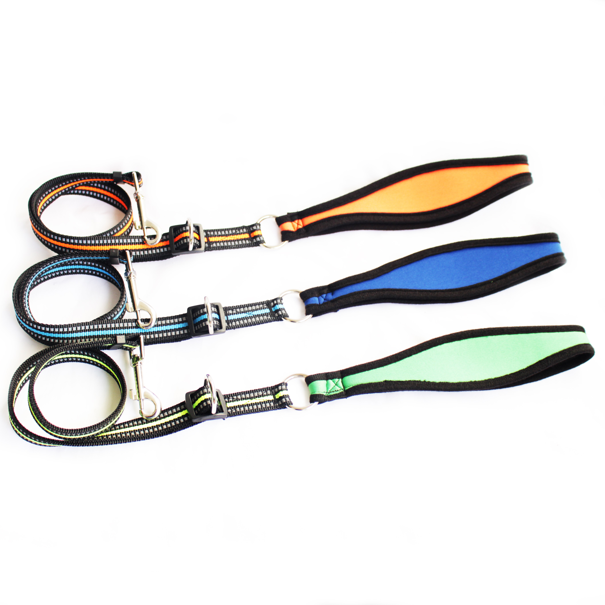 Adjustable LOGO Nylon Dog Leash . Dog Rope Lead Retractable Nylon Braided Pet Dog Leash