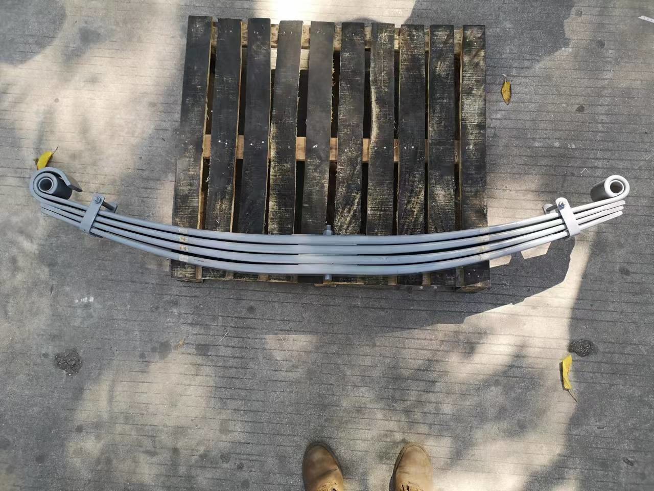 CYZ CYH Leaf Spring Assembly 1511309360 Spring Leaf Pin Two Side 4 Leaf Spring Combine 1600 Long Isuzu Suspension