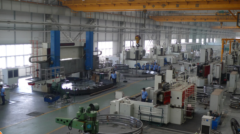 Three Row Pole Industrial Turntable Bearings , Komatsu PC650 Ball Bearing Slewing Ring