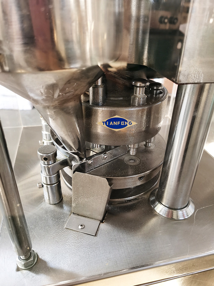 30r/Min 40KN SS304 Rotary Pharmaceutical Pill Press