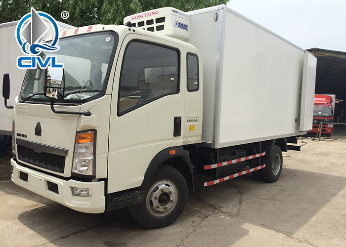 3000KG Refrigerator VanTruck Diesel Engine Refrigerator Freezer Truck Refrigerated Truck