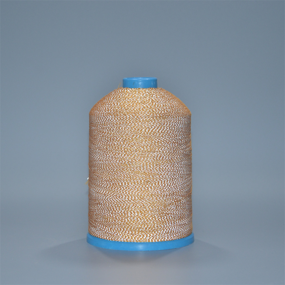 UV Resistant Reflective Yarn OEM Reflective Thread For Embroidery