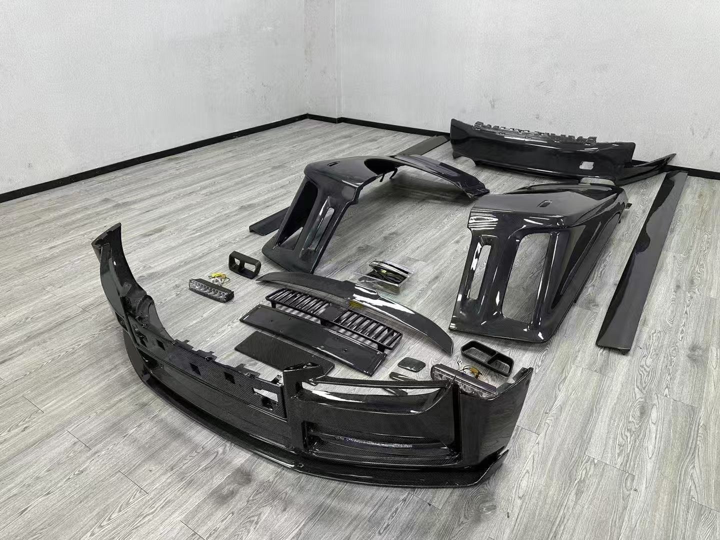RR11 Rolls Royce Phantom Body Kit MSY Style Front And Rear Bumper Spoiler On Hood