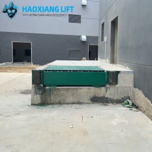  Safe Operation 11 Tons Stationary Automatic Dock Leveler Platform - High Load High Stability Performance Manufactures