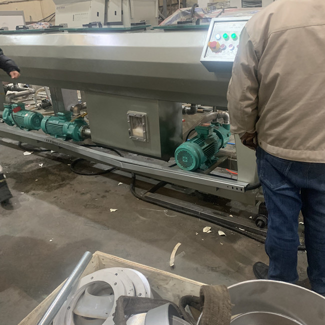 PVC Powder Electrical Water Plastic Pipe Machine 6m/Min