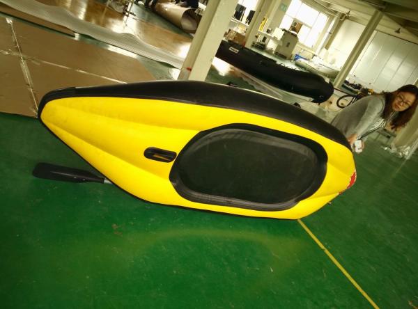 Single Person Inflatable Sea Kayak Whitewater Inflatable Kayak Airmat Floor With
