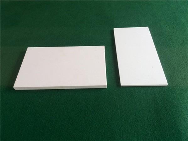 Kiln furniture used for sintering and debinding metal injection moulded (MIM)