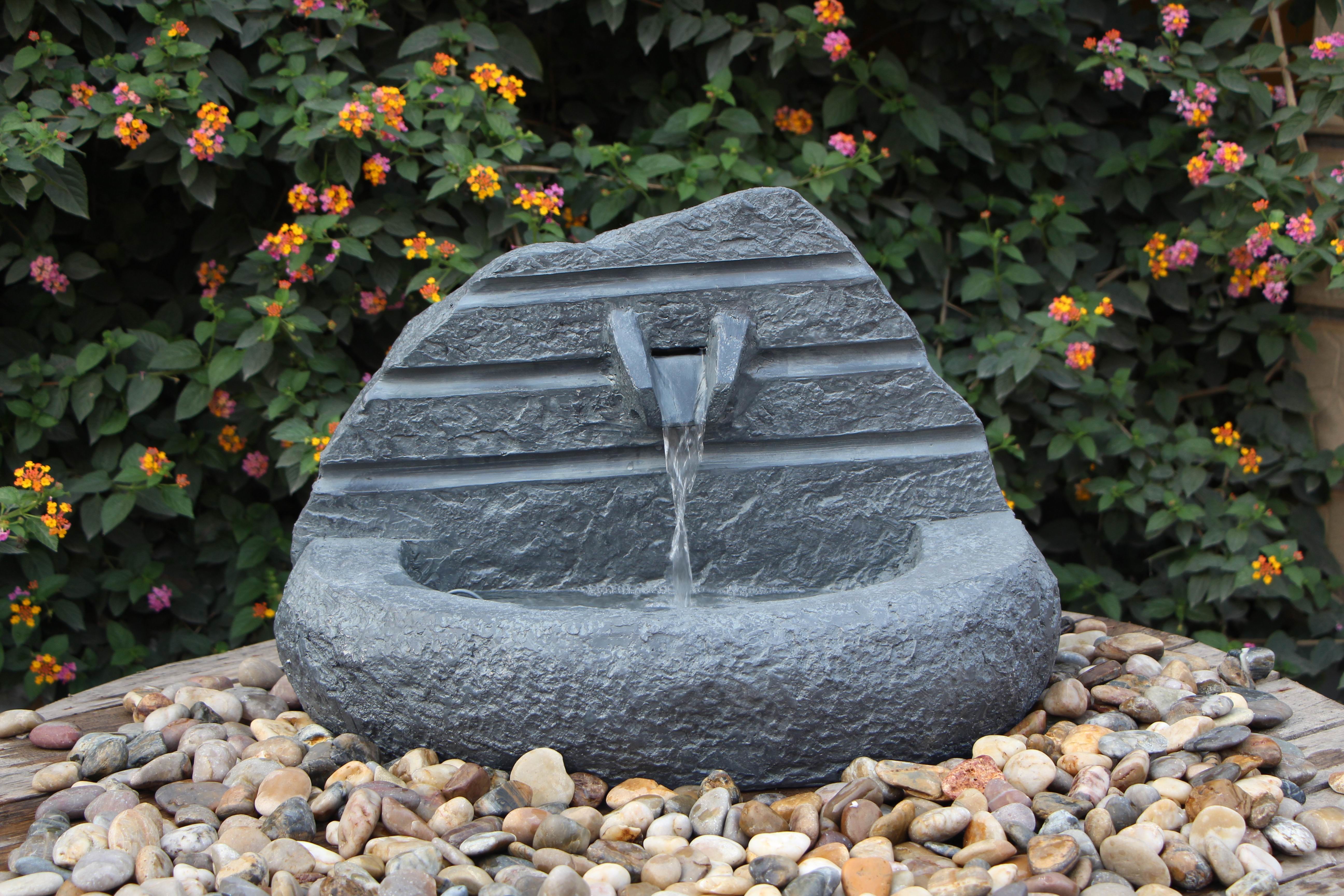 Natural Stone Carved Irregular Figure Garden Water Fountains Outdoor