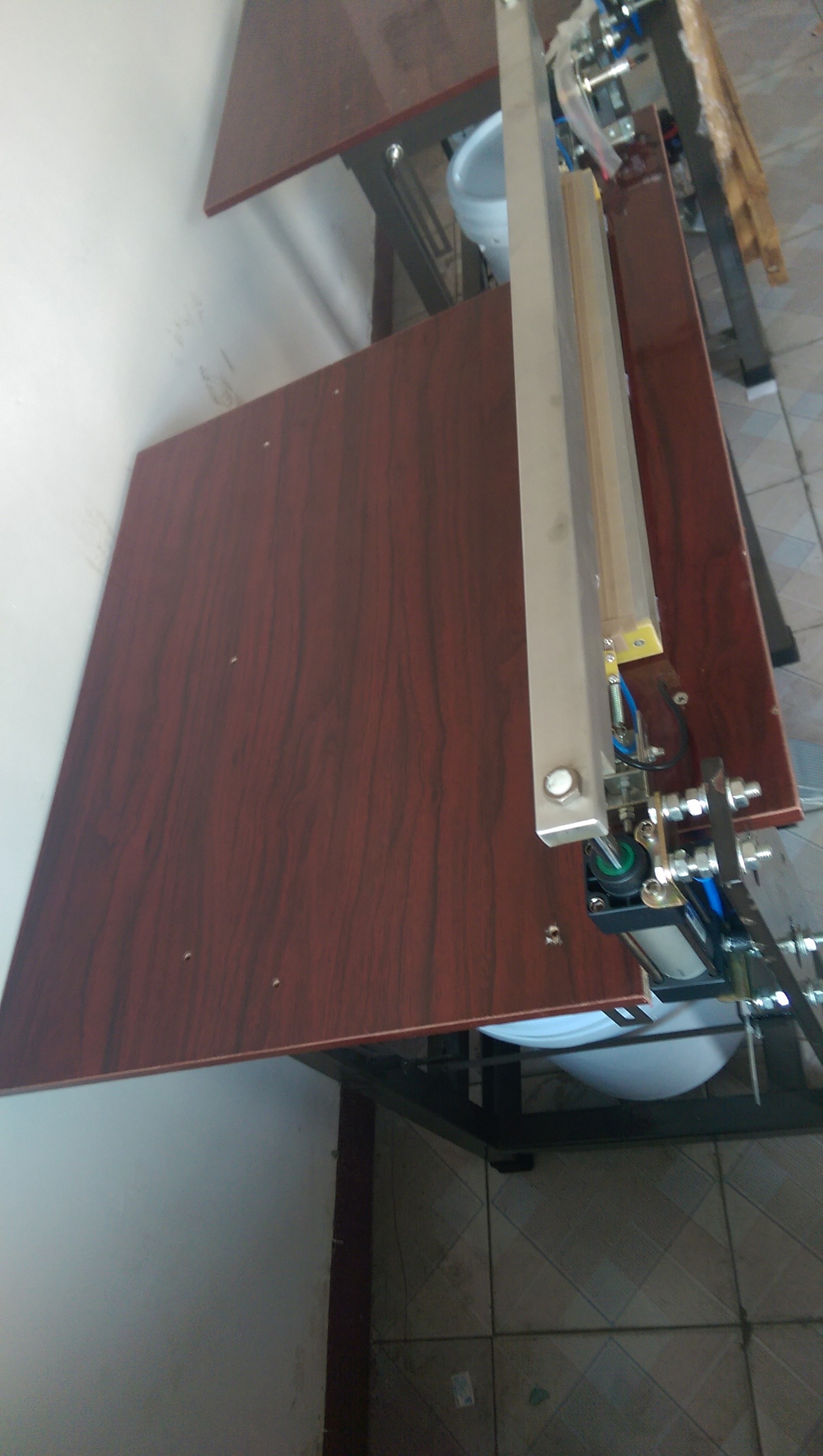 Cheap Toilet Paper Tissue Paper Facial Tissue Packing Machine 10-20 bags/minute For Starting A New Business