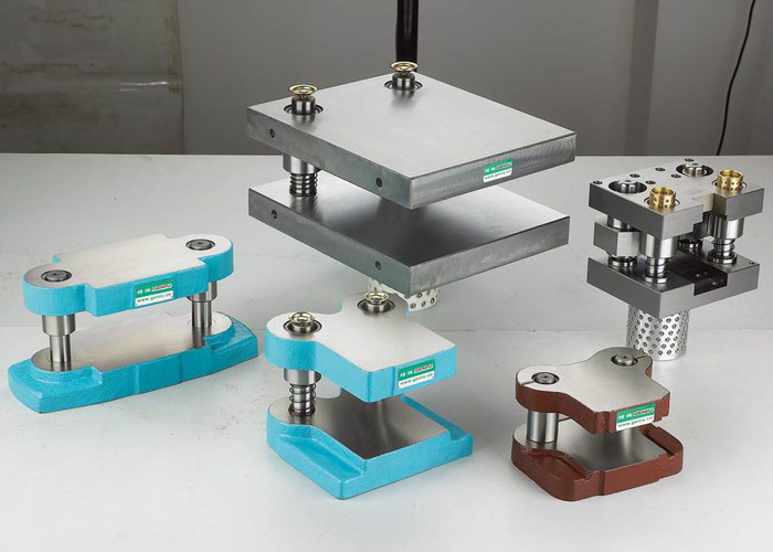 1.2378 / P20 + Ni Mold Steel Plate , High Hardnability Forged Plastic Mould