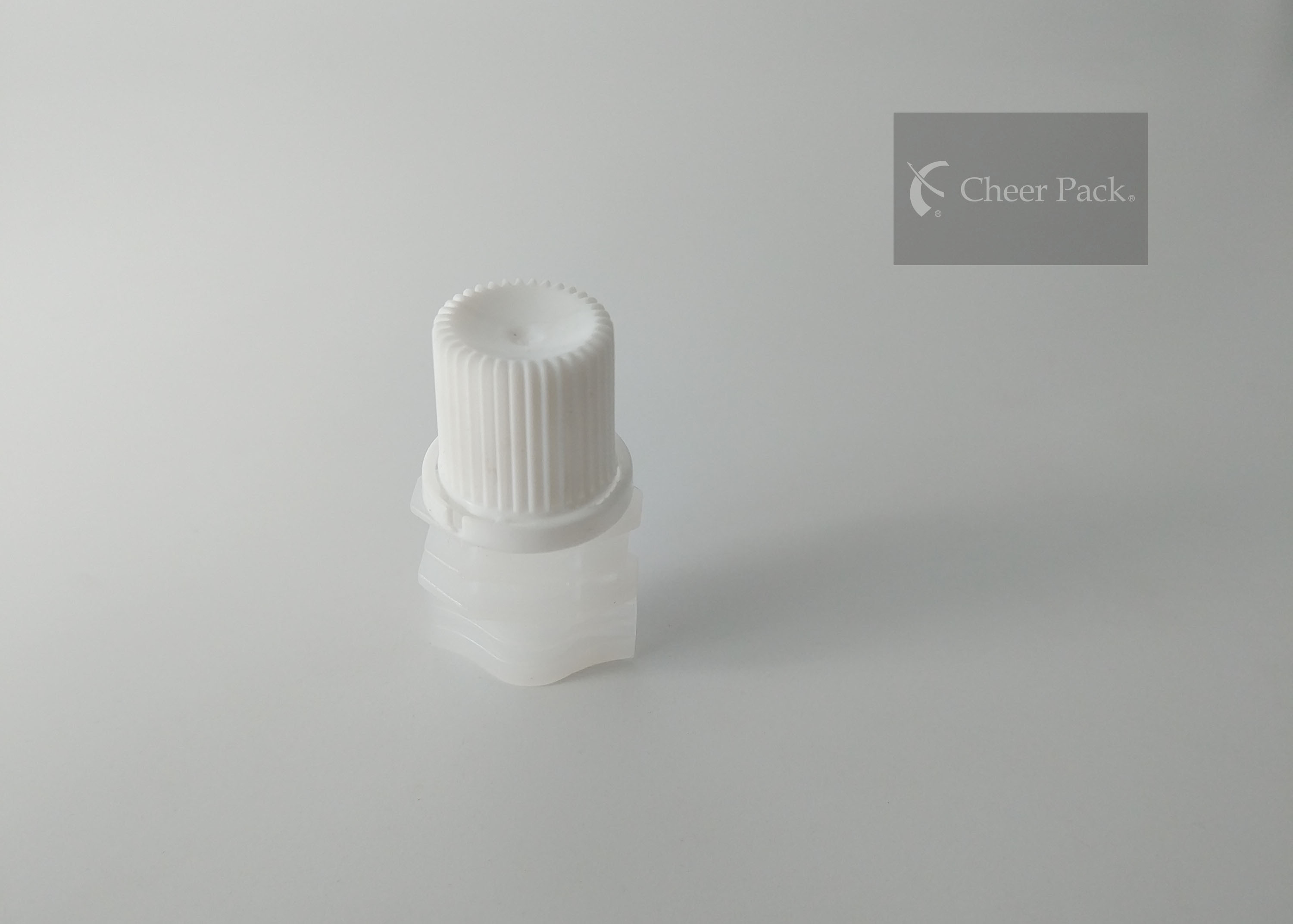 Red Color Inner Diameter 8.6mm Plastic Twist Spout Cap For Jelly Bag