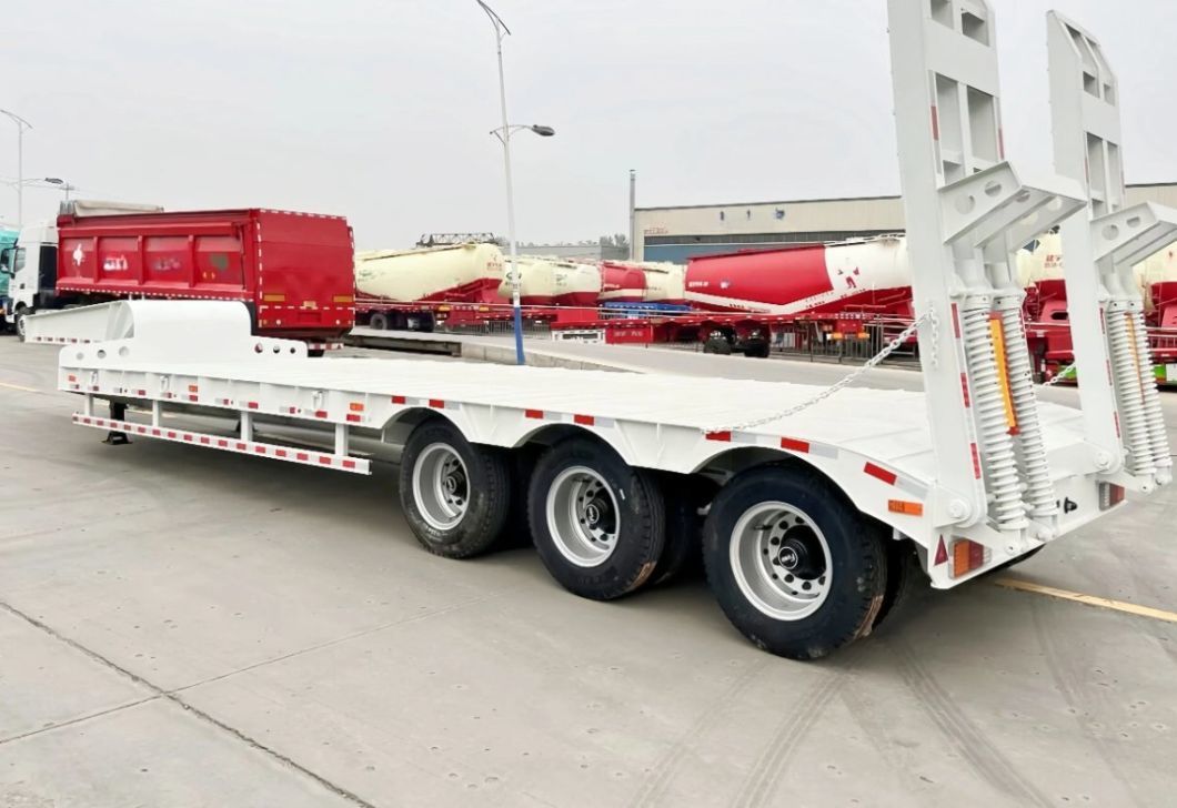 China Factory 3 Axles 80-100 Ton Gooseneck Detachable Excavator Delivery Lowboy Lowbed Semi Trailer