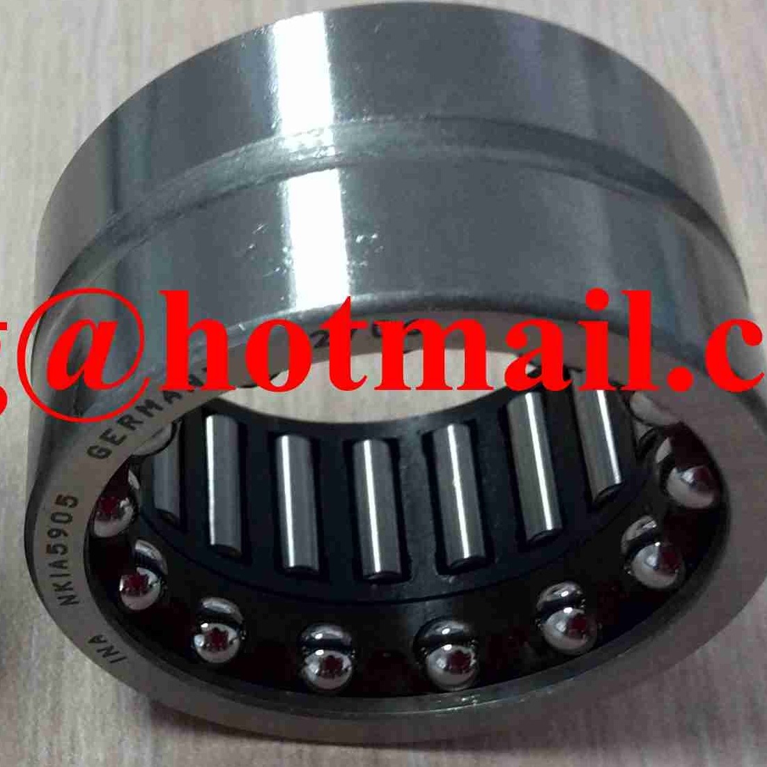 NKIA5906 Thrust Needle Bearing / Angular Contact Bearing With Oil Hole 30x47x23mm