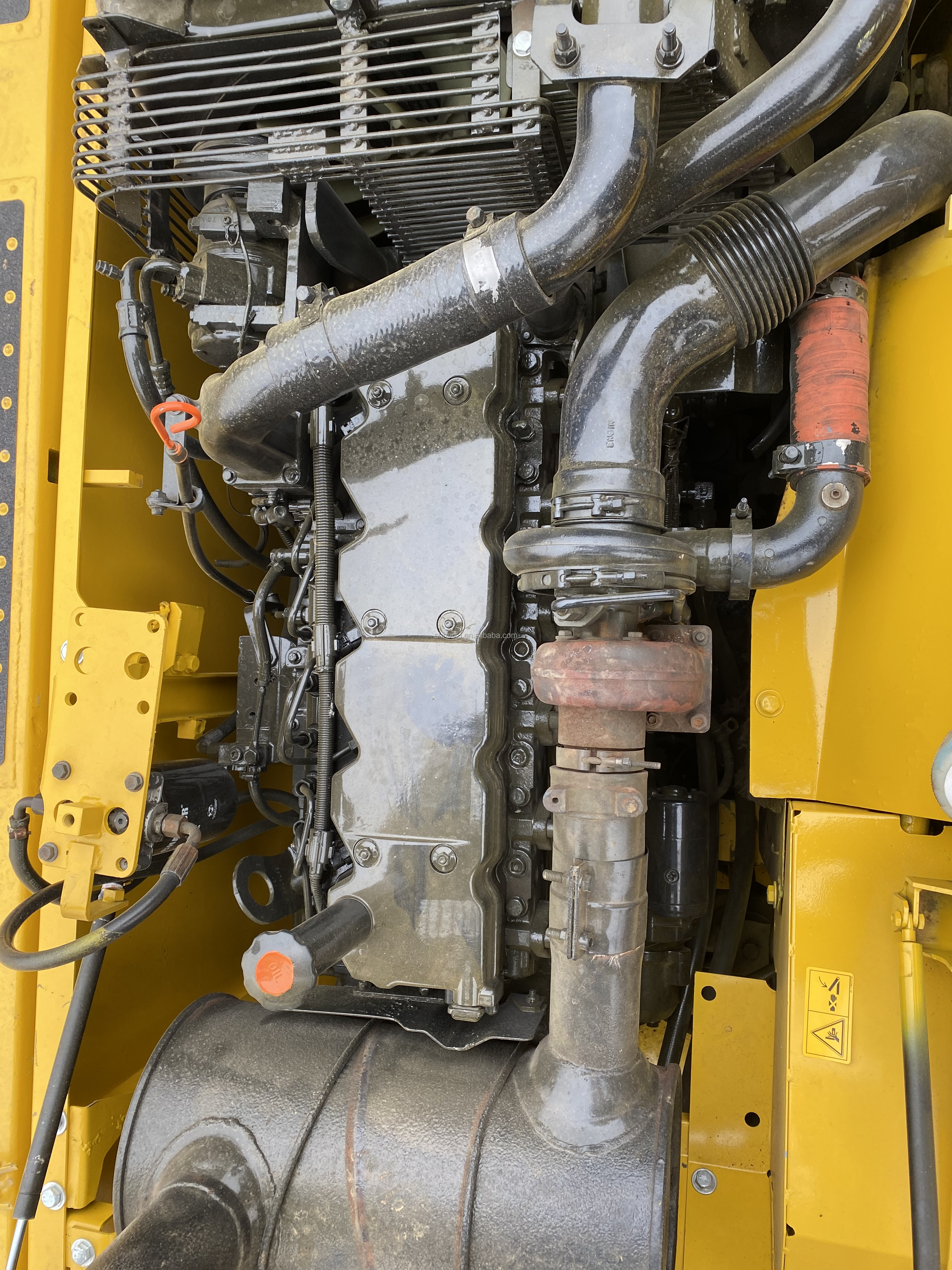 low working hours best price second hand excavator komatsu pc220-8 on sale