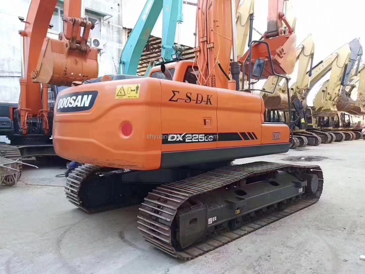 high quality used doosan excavator dx225 doosan 225 used excavator machine second hand doosan dx225 crawler excavators